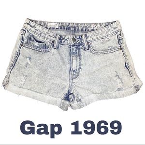 🌻 Gap 1969 Slim Cut Offs Acid Stone Wash shorts